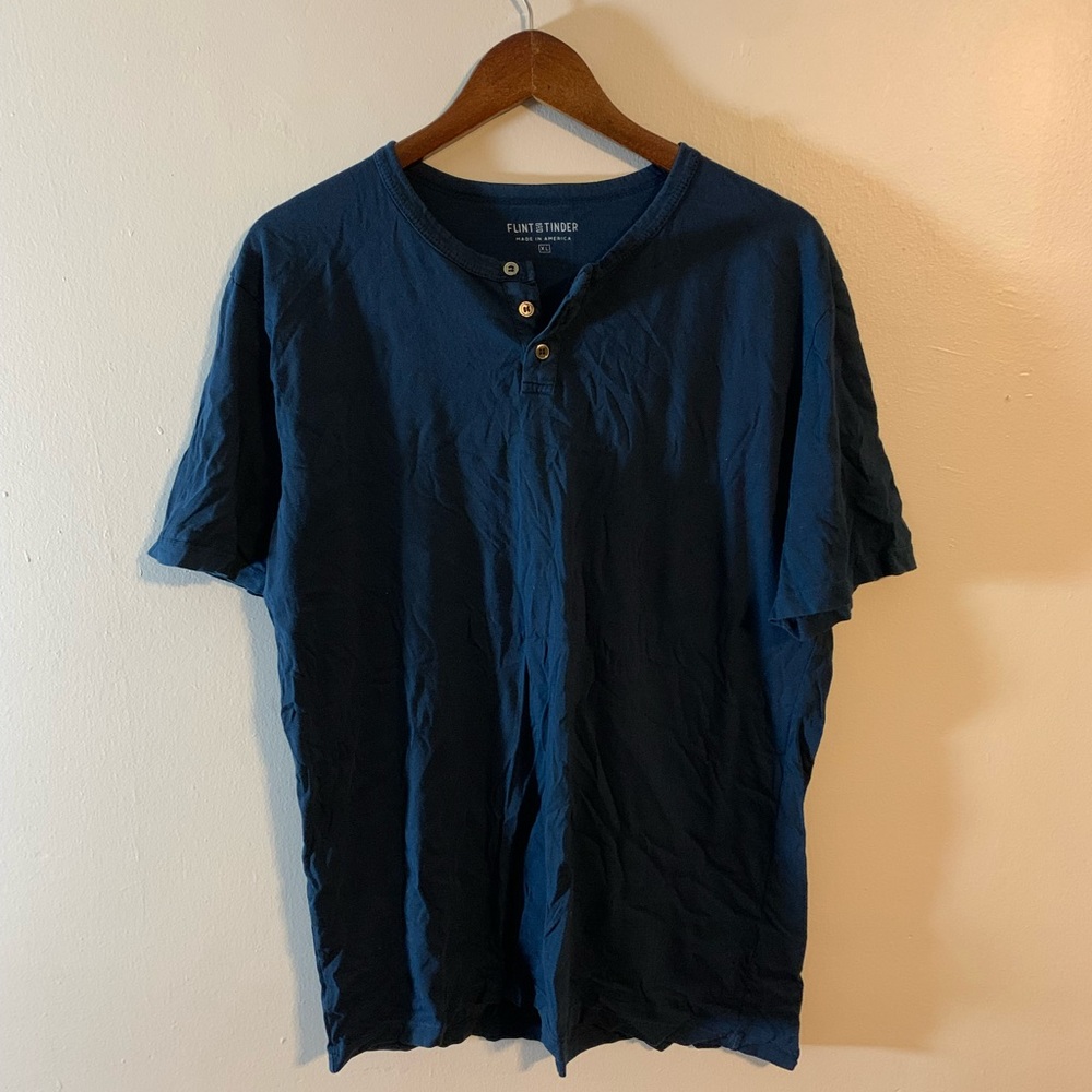 Flint and Tinder Pima Cotton Short Sleeve Henley size XL. Made in USA.
